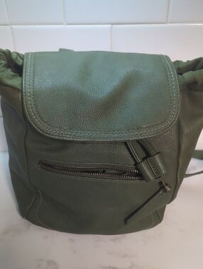 UNIVERSAL THREAD GREEN BACKPACK BAG